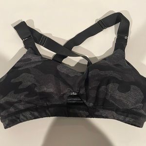 Bombshell sportswear camo sports bra